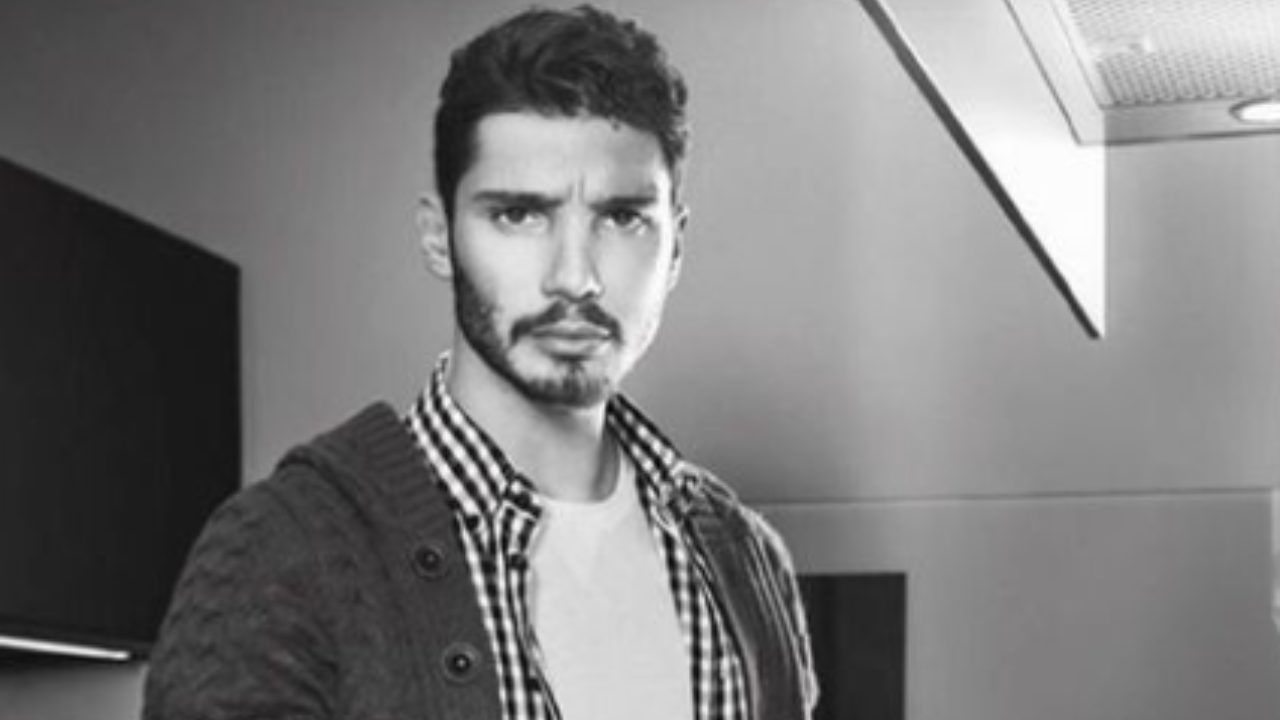 Stefano De Martino presentatore