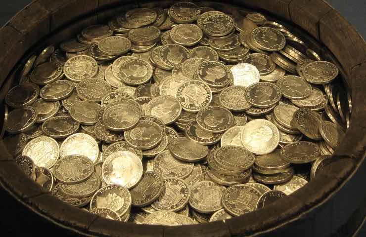 scoperta monete oro romani