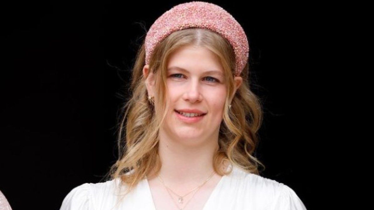 Louise Windsor lavoro estivo