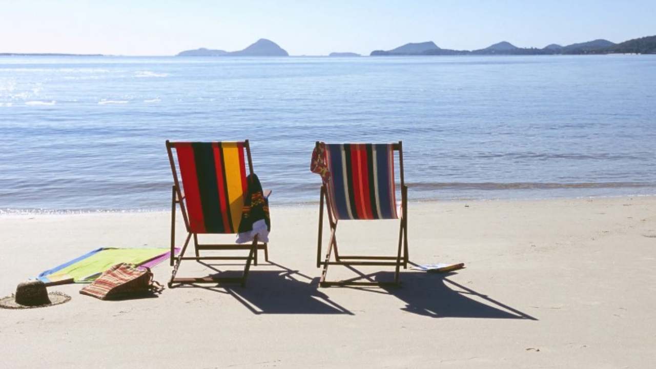 spiaggia multe per atti osceni