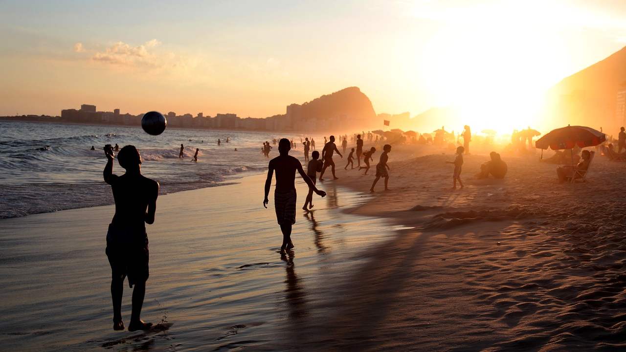 turisti in spiaggia