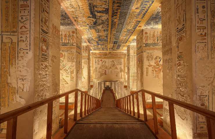 rinvenuti resti tempio egizio