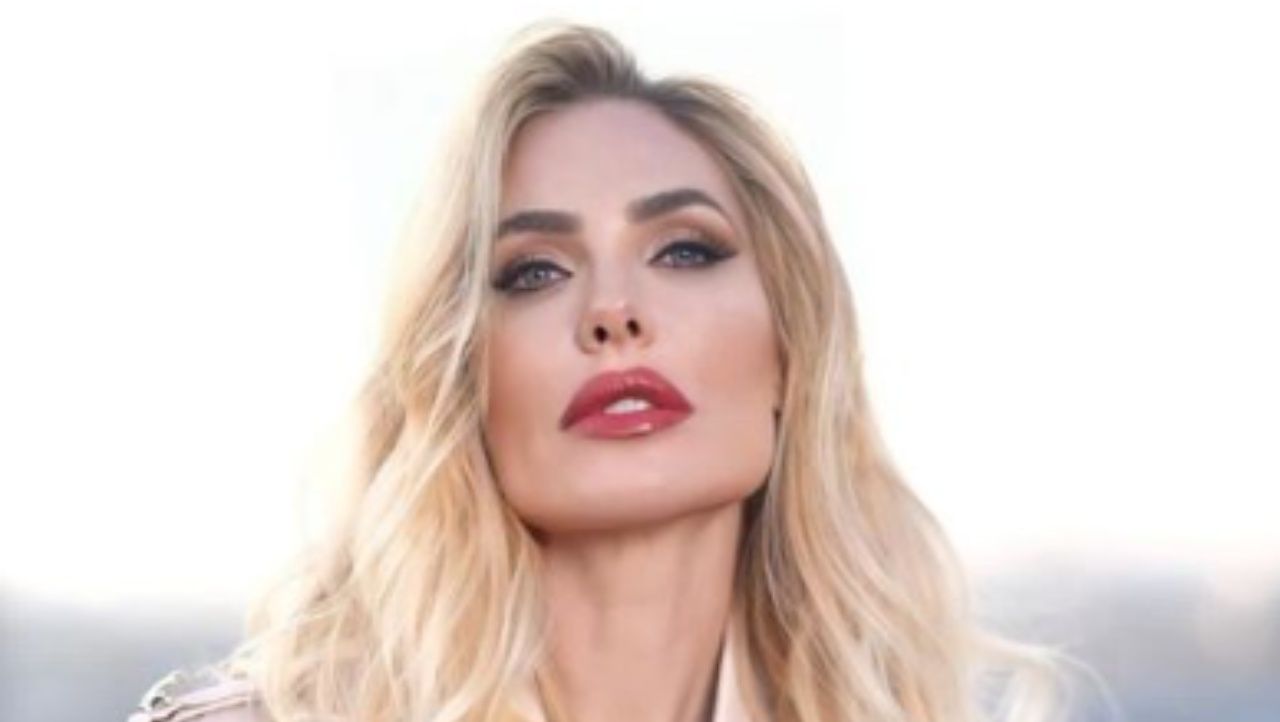 Ilary Blasi dichiarazione totti