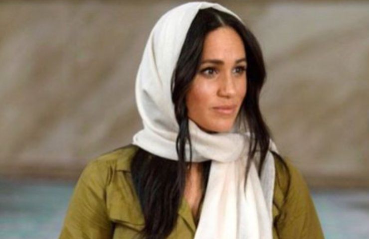 meghan markle doppio anello