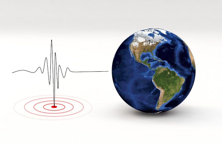 Scossa terremoto mattina 9 novembre costa largo Marche