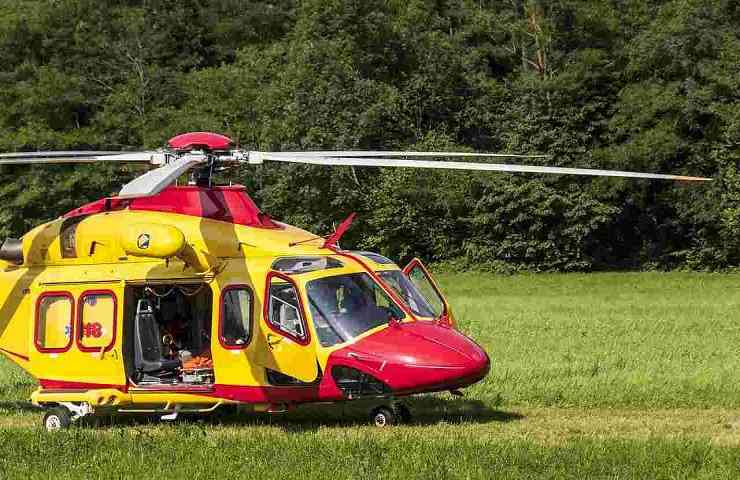 Sequals elicottero schianta fiume morto pilota