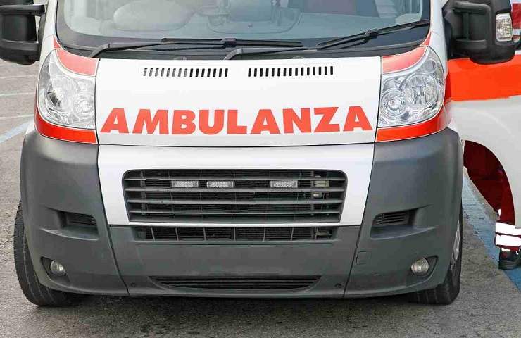 Mercato Valdarno incidente auto morto 39enne
