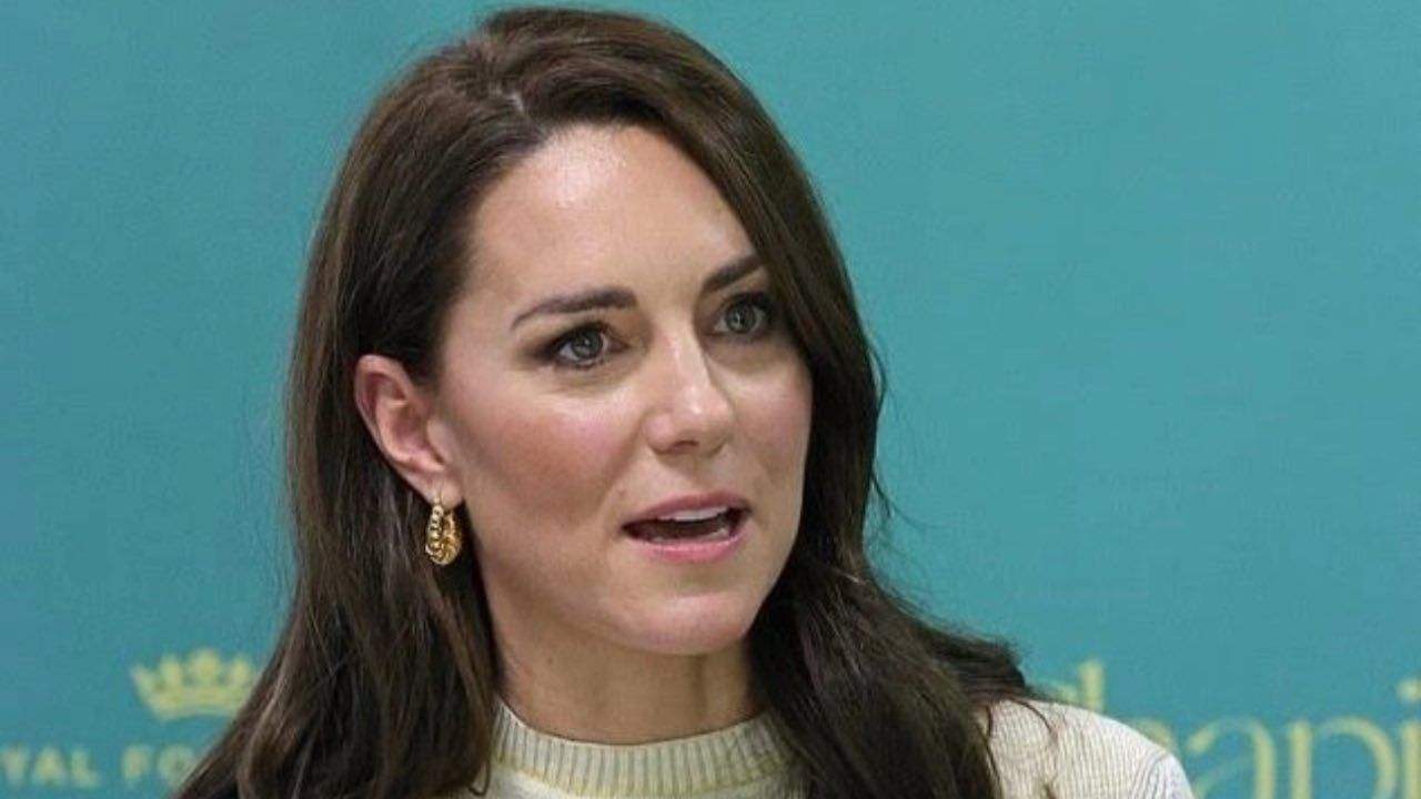 Kate Middleton, costretta a farlo