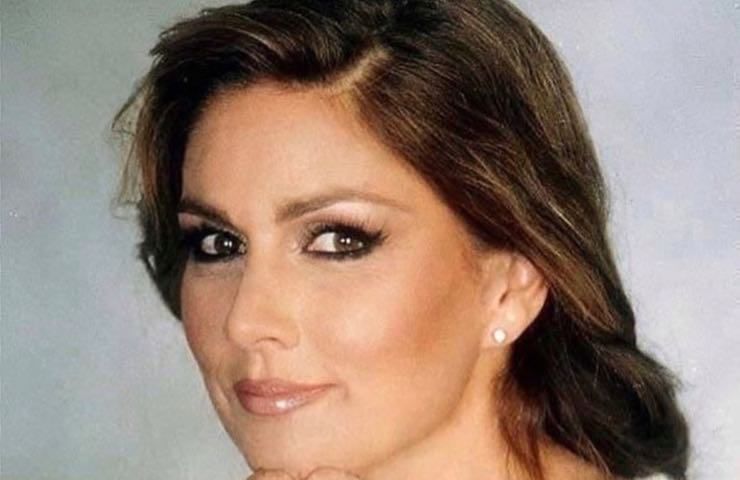 Romina Power scelta abiti 