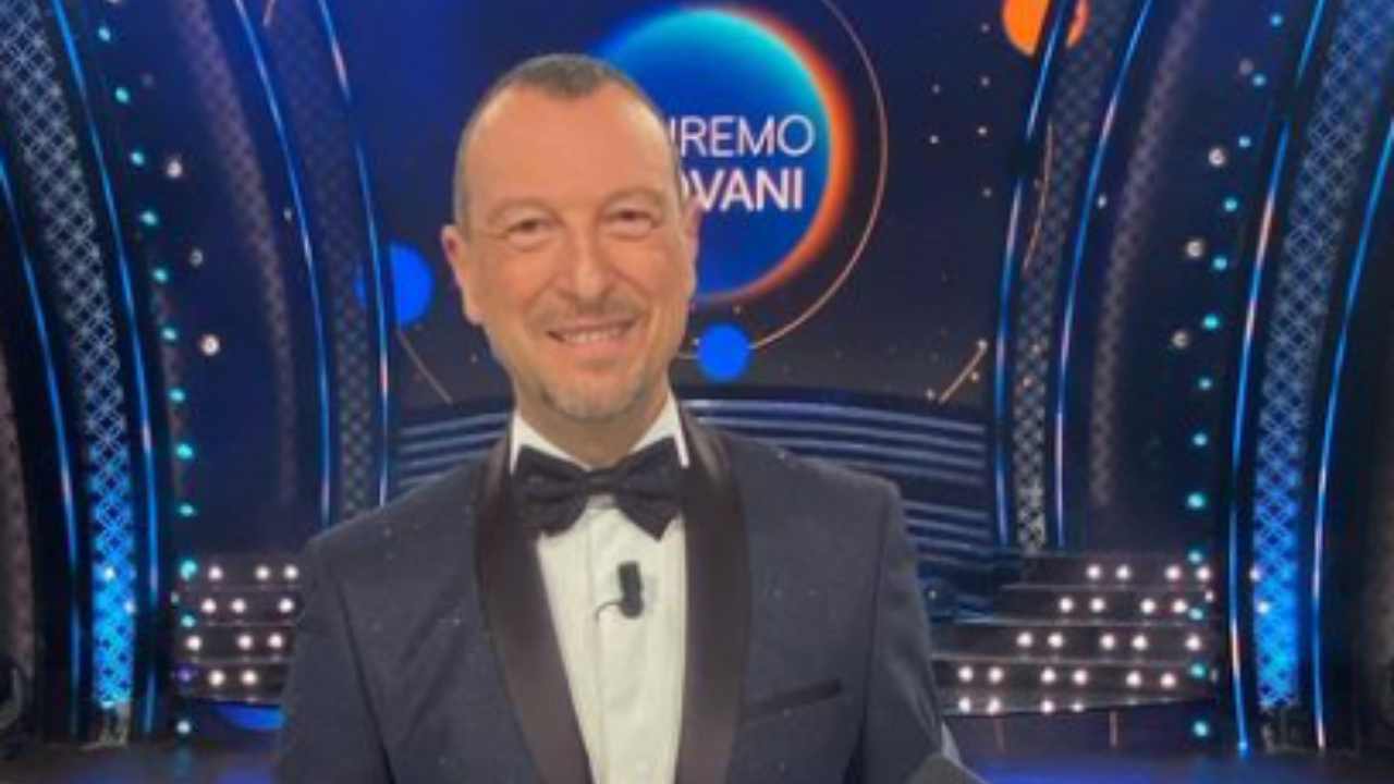 Amadeus conduce Sanremo 2024