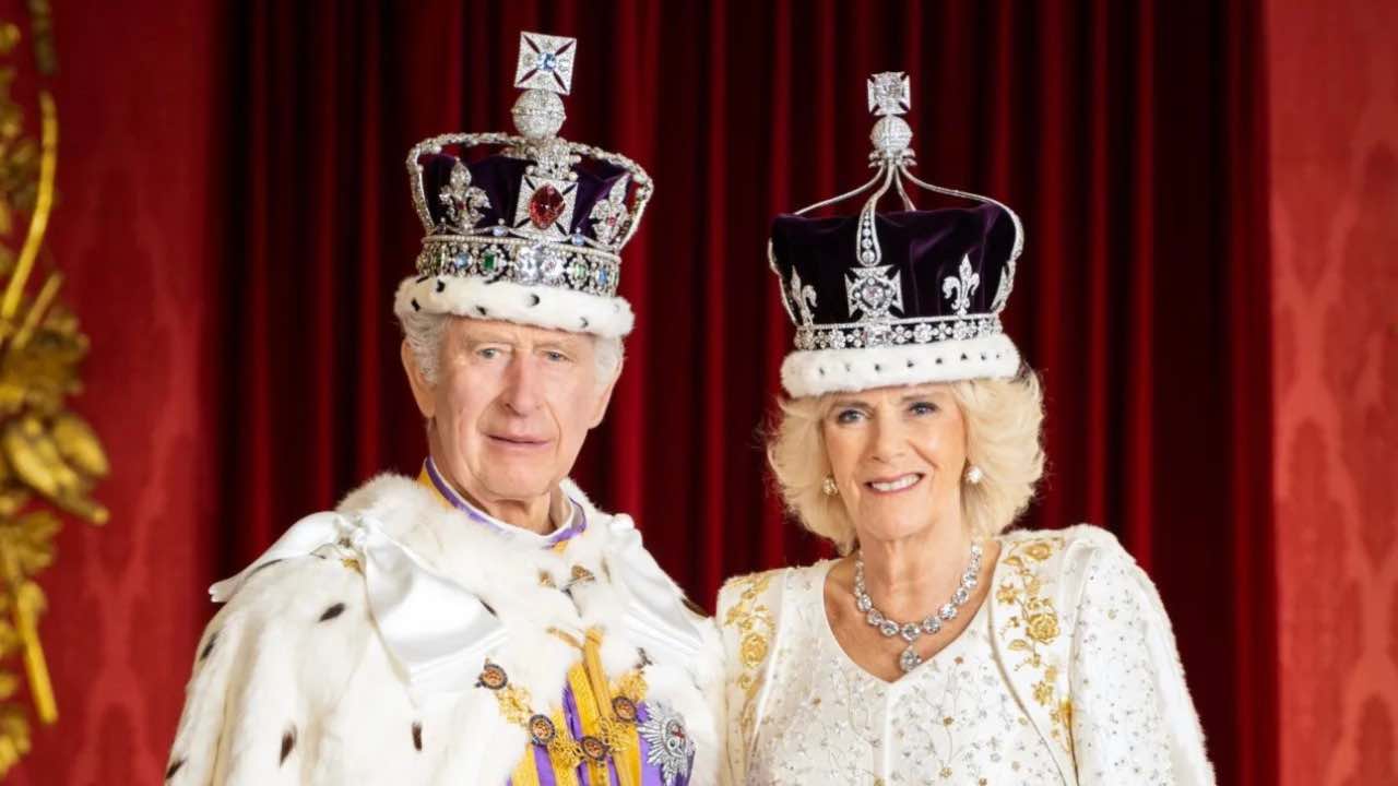 Carlo e Camilla, nuova incoronazione