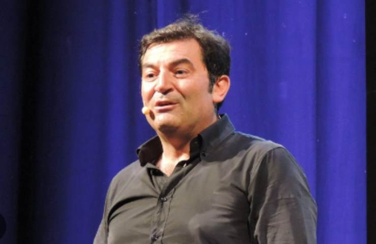 Max Giusti sul palco