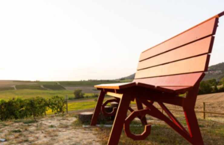 Panchine giganti nelle Langhe