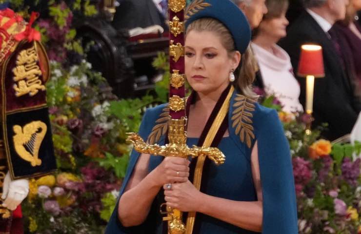 Penny Mordaunt, incoronazione