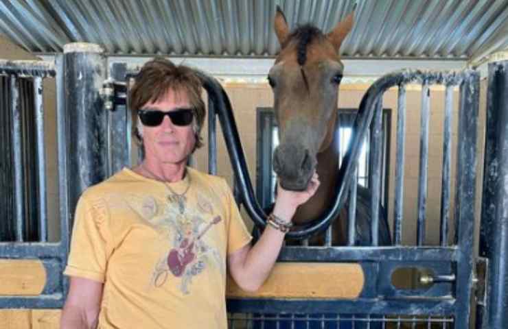 Ronn Moss con il suo cavallo