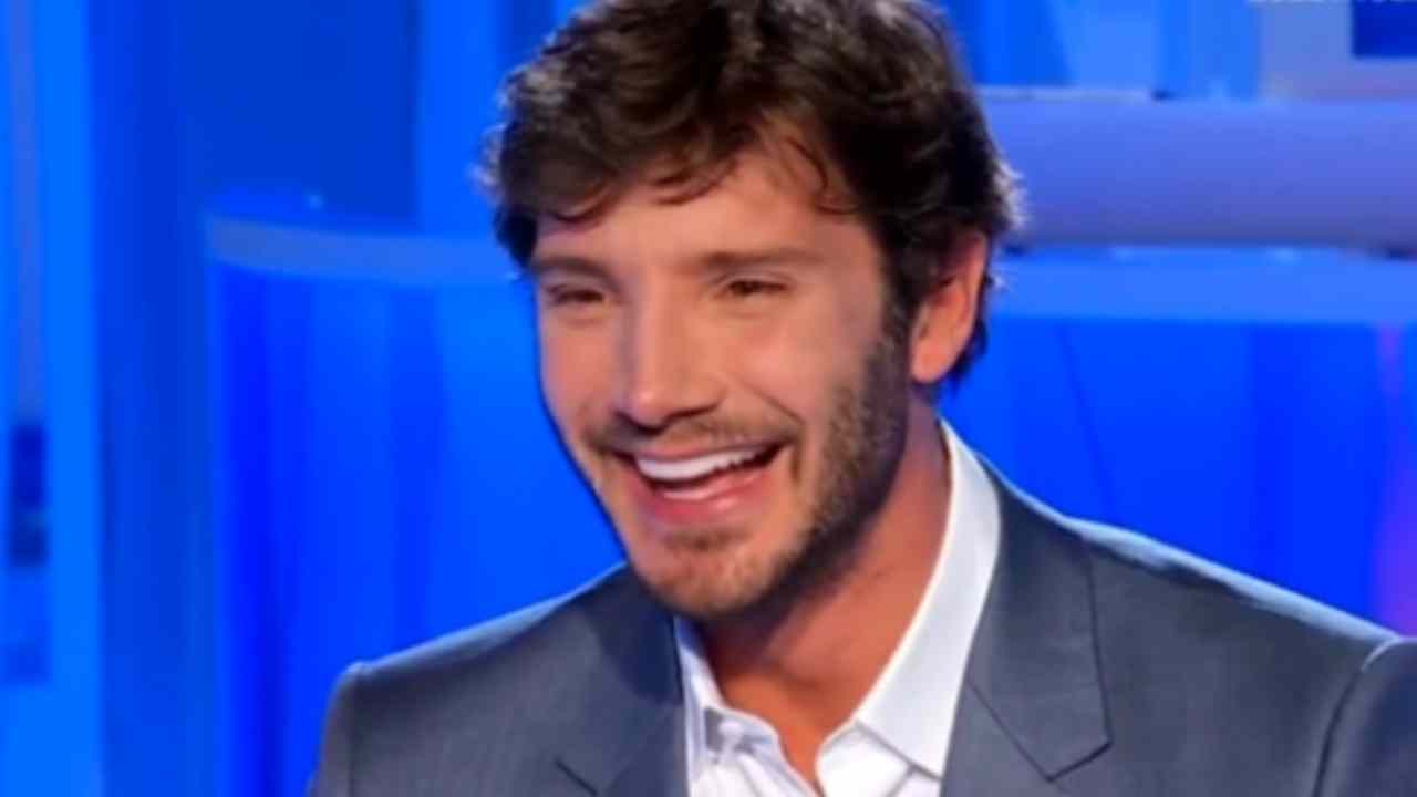 Stefano De Martino diventa zio