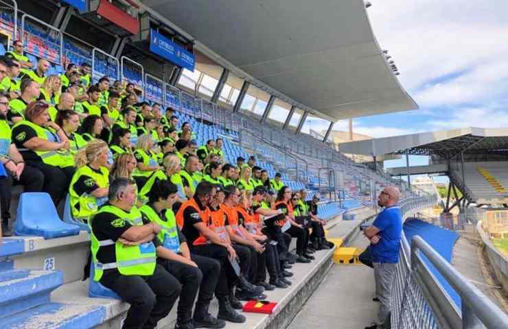 Il guadagno dello steward negli stadi italiani