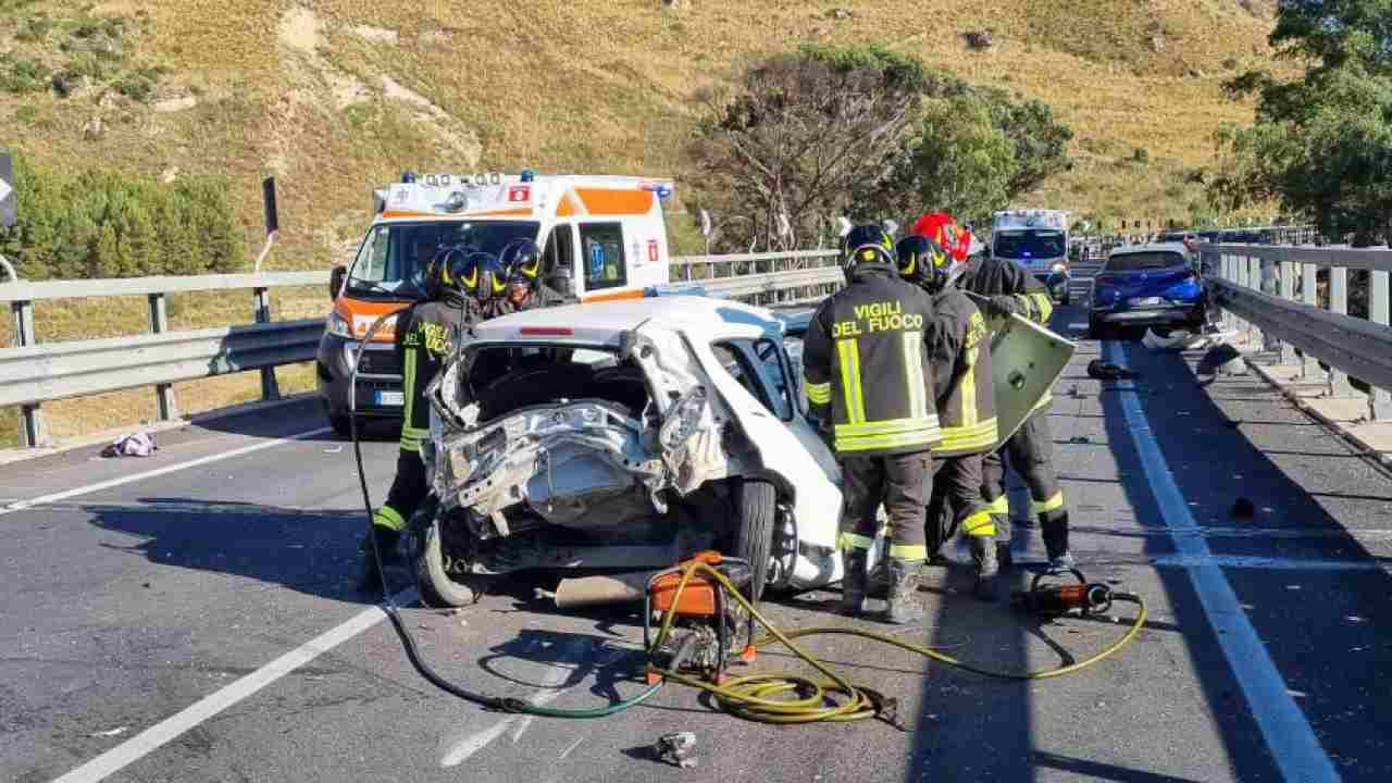 incidente caltanissetta gela